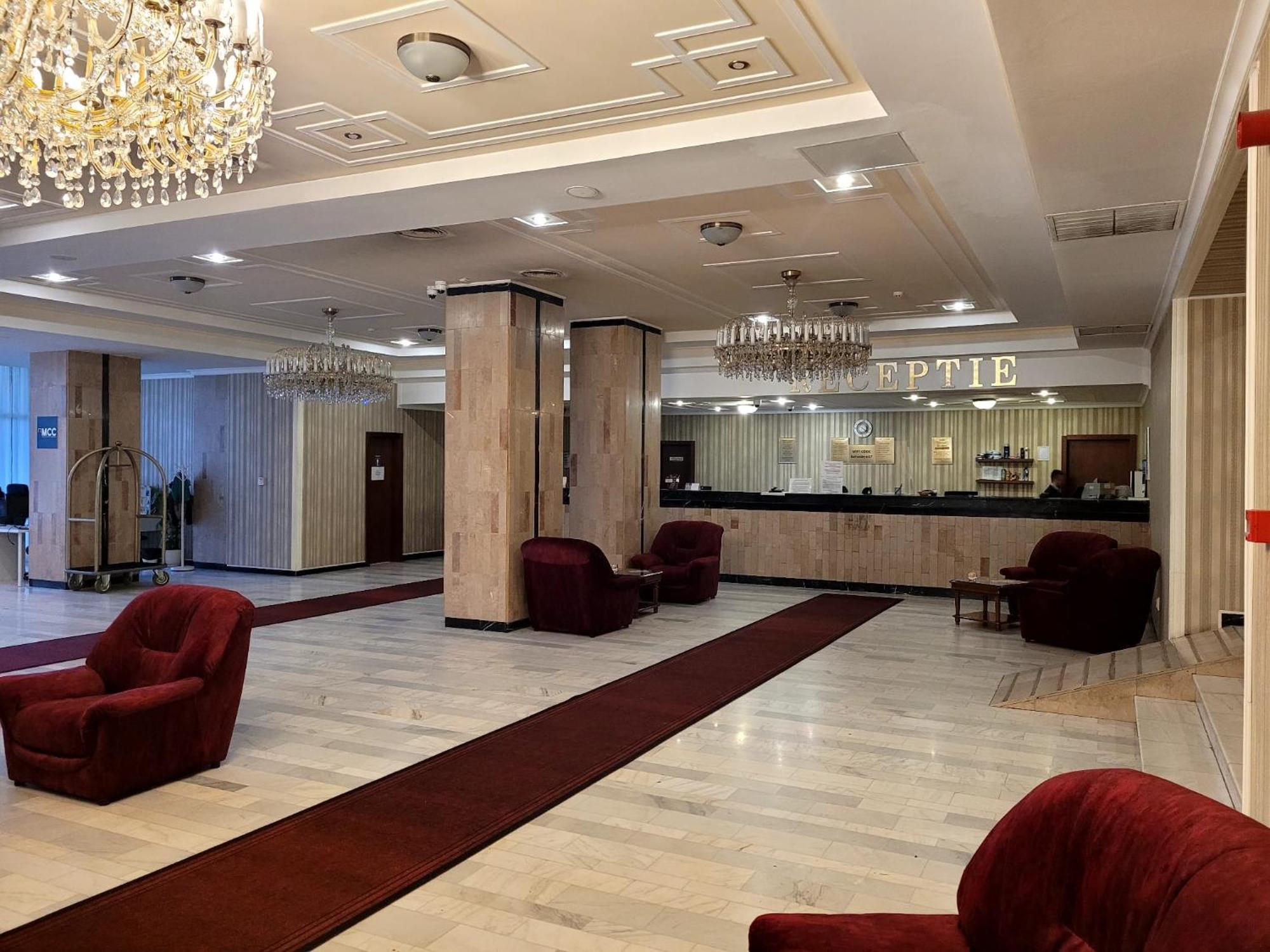 Hotel Belvedere Cluj-Napoca Eksteriør billede