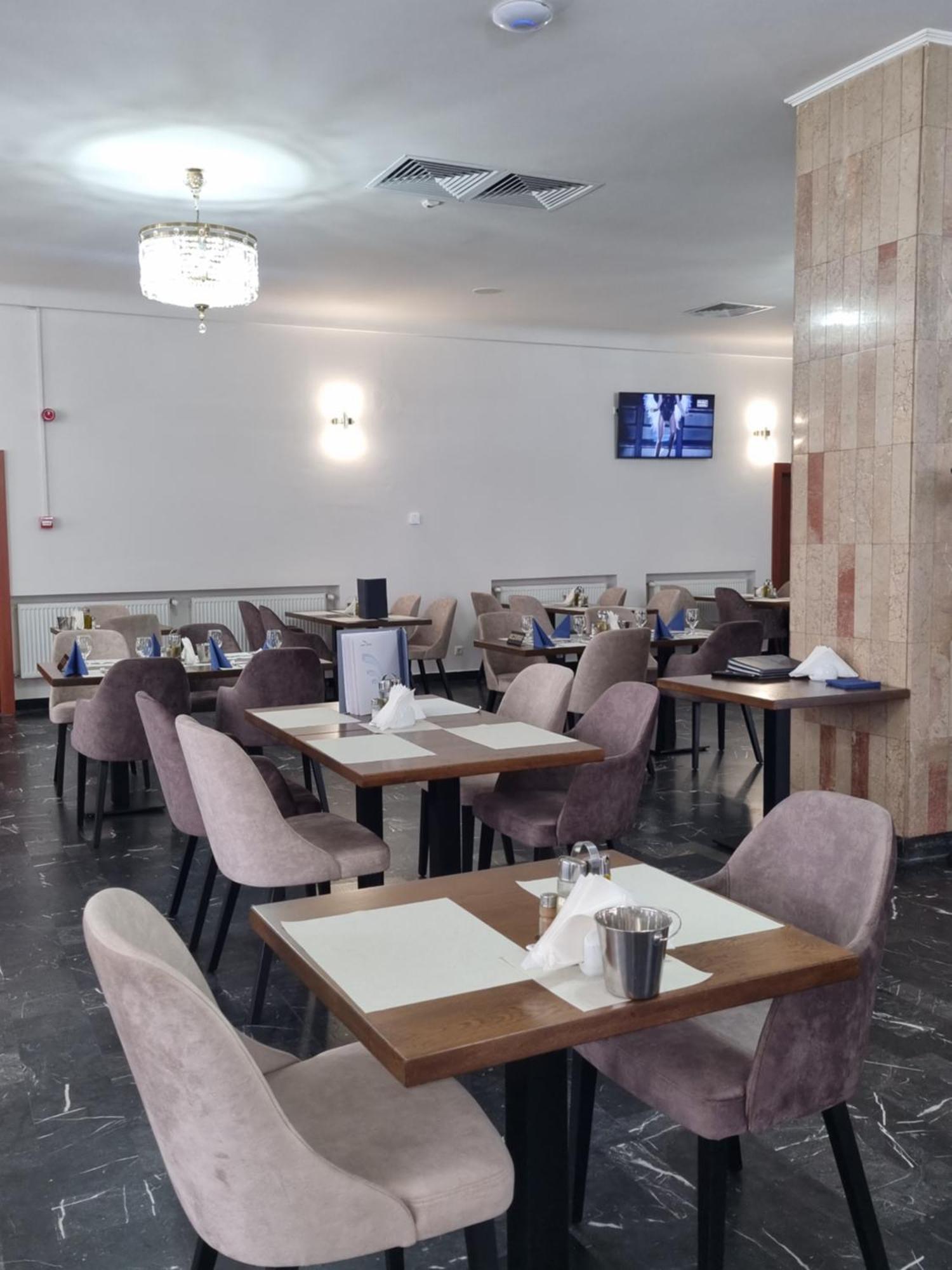 Hotel Belvedere Cluj-Napoca Eksteriør billede