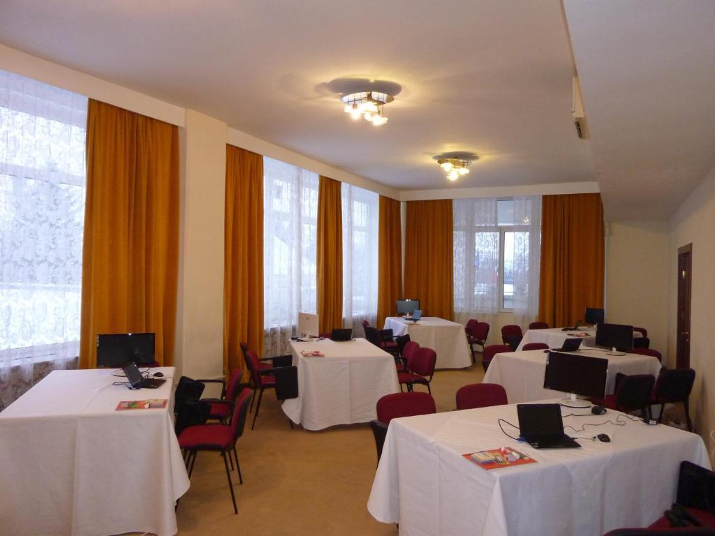 Hotel Belvedere Cluj-Napoca Eksteriør billede