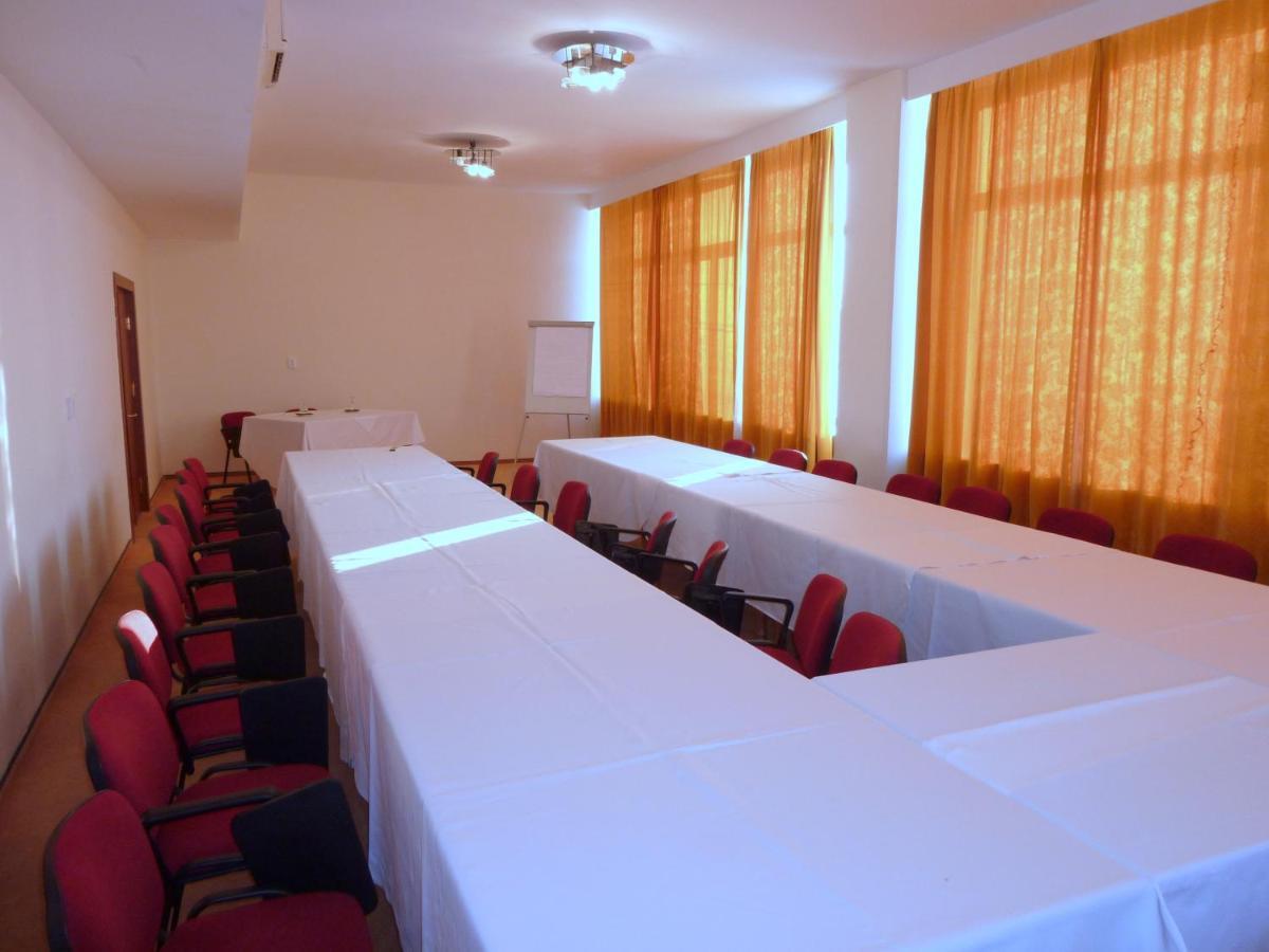 Hotel Belvedere Cluj-Napoca Eksteriør billede